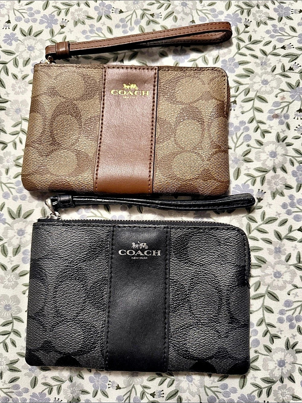 Coach Zip Wristlet In Signature Canvas Brown & Black